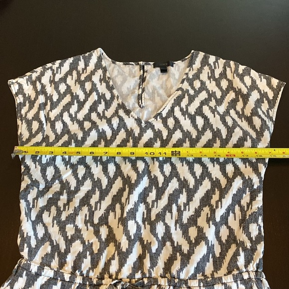J.Crew Black and White Graphic Cap Sleeve Shorts Jumper. Size XS. With Pockets. - Picture 10 of 16